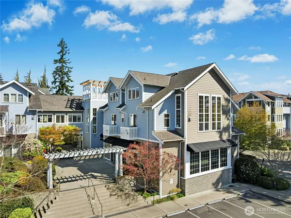 $698,000 | 115 Hall Brothers Loop, Unit 208, Bainbridge Island, WA 98110