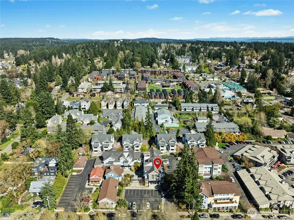 $698,000 | 115 Hall Brothers Loop, Unit 208, Bainbridge Island, WA 98110