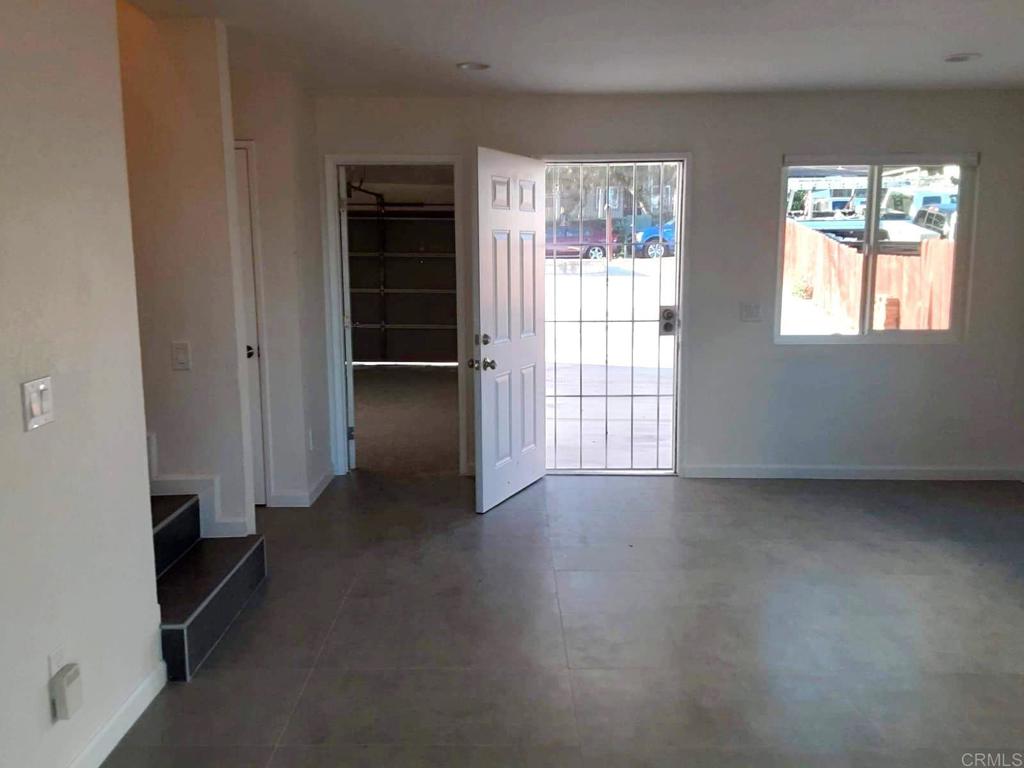 8957 Harness Street Spring Valley, CA 91977 - Photo 8 of 26