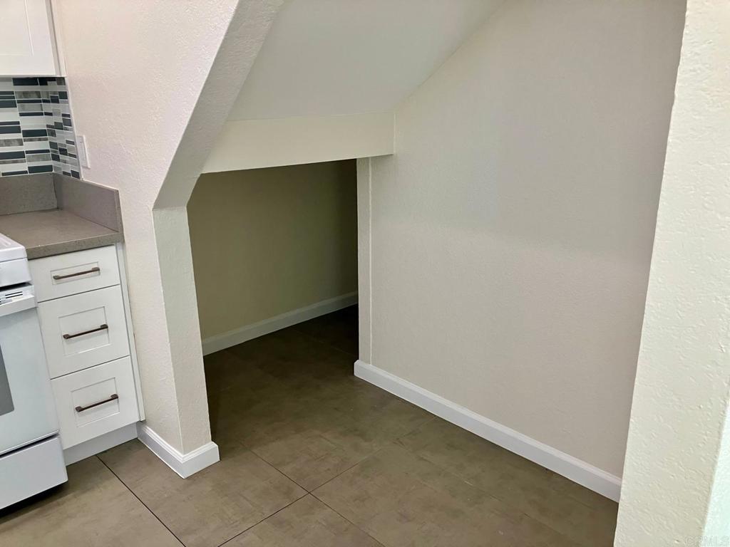 8957 Harness Street Spring Valley, CA 91977 - Photo 10 of 26