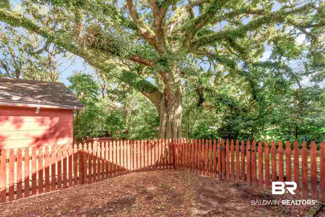 120 Margaret Street Mobile, AL 36607 - Photo 31 of 38