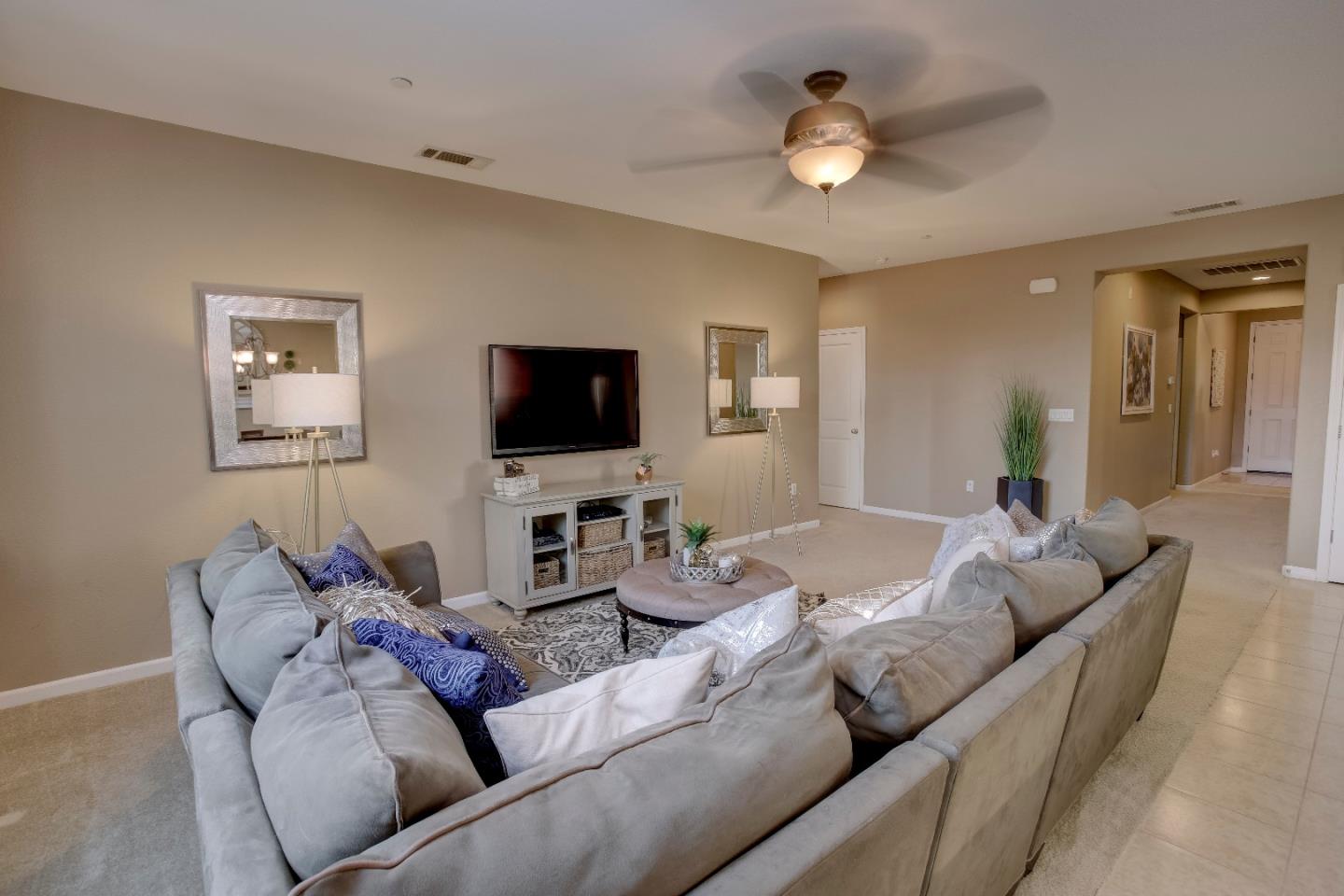 1045 Sprig Way Gilroy, CA 95020 - Photo 19 of 38 Gallery Image 19