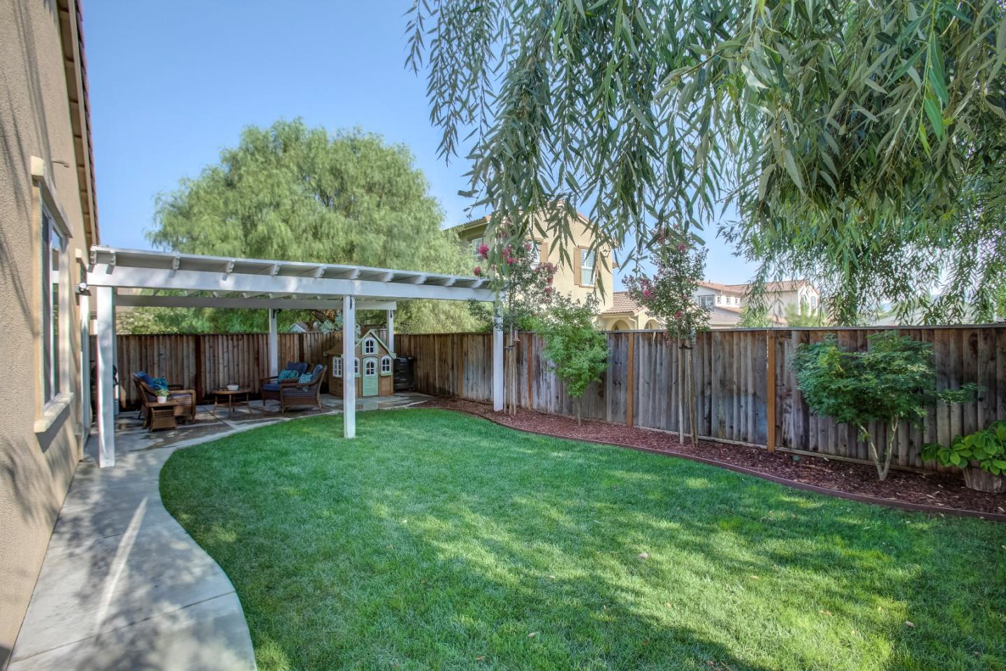 1045 Sprig Way Gilroy, CA 95020 - Photo 27 of 38 Gallery Image 27