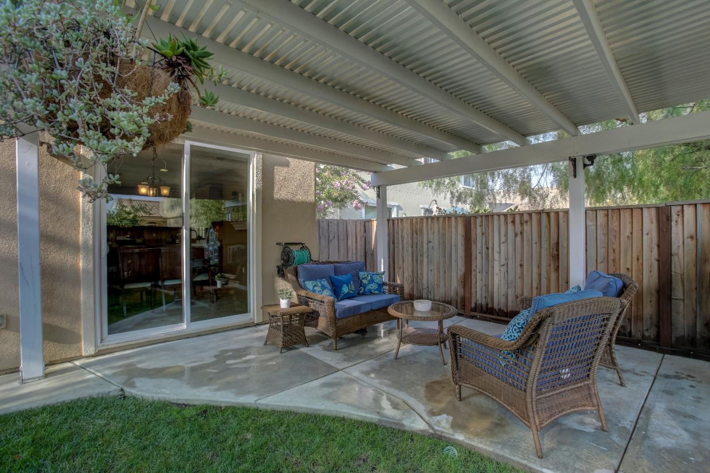 1045 Sprig Way Gilroy, CA 95020 - Photo 29 of 38 Gallery Image 29