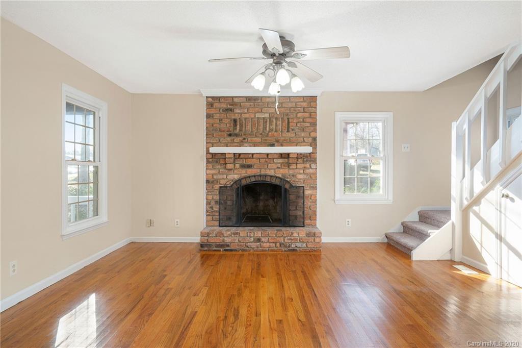 507 Ralph Handsel Boulevard Stanley, NC 28164 - Photo 3 of 15 Gallery Image 3