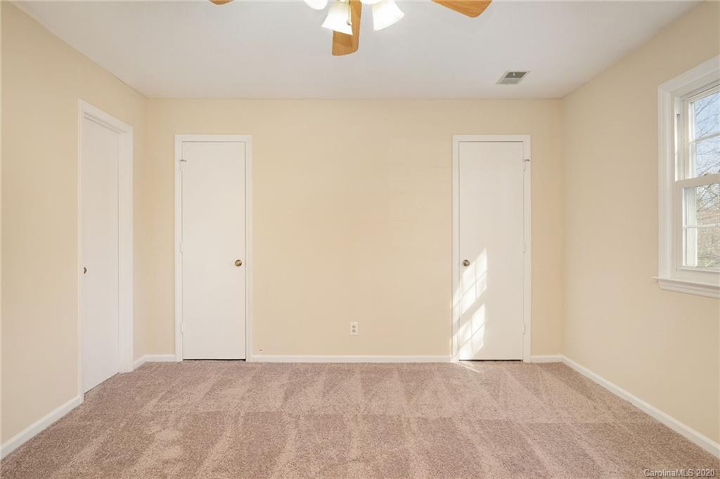 507 Ralph Handsel Boulevard Stanley, NC 28164 - Photo 4 of 15 Gallery Image 4