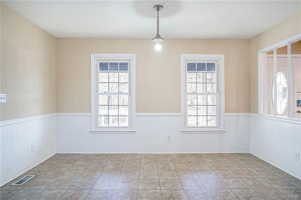 507 Ralph Handsel Boulevard Stanley, NC 28164 - Photo 9 of 15 Gallery Image 9