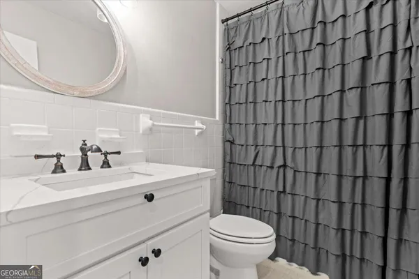 $2,300 | 541 North White Street, Unit 12, Carrollton, GA 30117