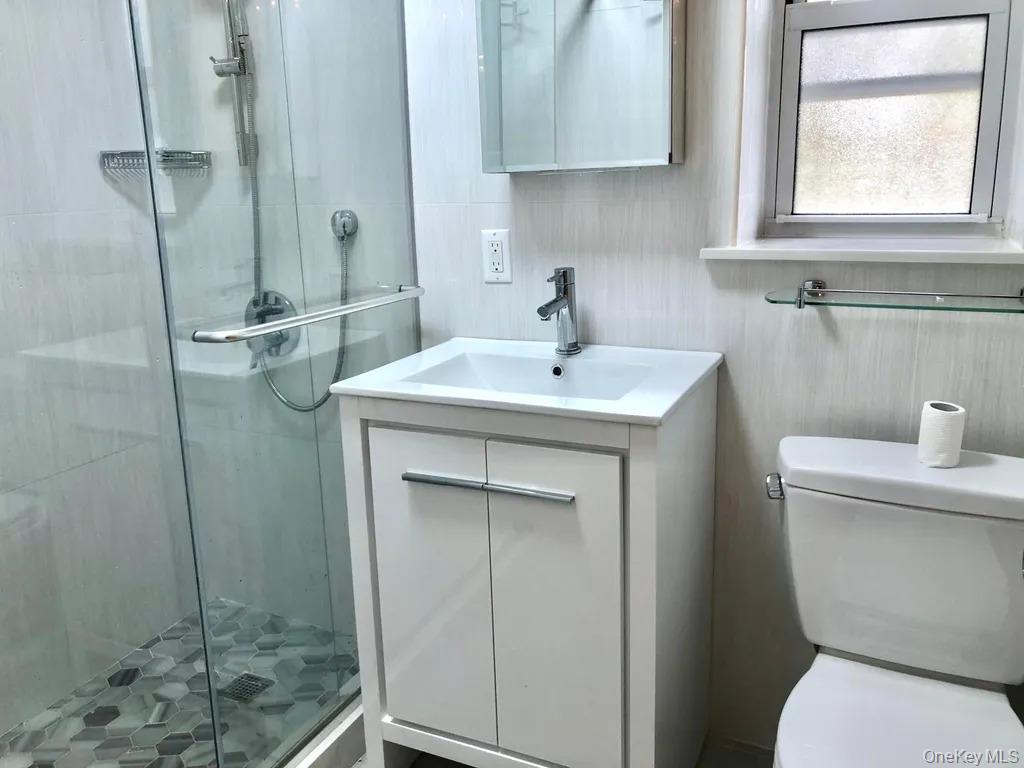 37-01 Maple Avenue Brooklyn, NY 11224 - Photo 8 of 15