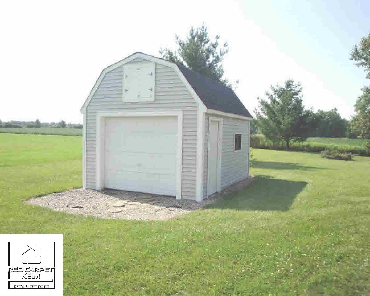 10414 East Bristol Road Davison, MI 48423 - Photo 20 of 29 21350469-19.JPG