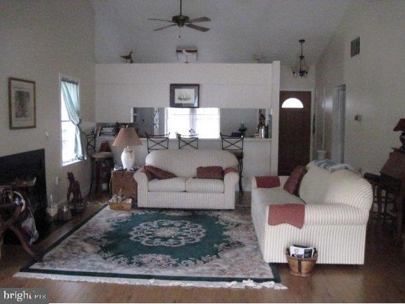 Gallery Image 6