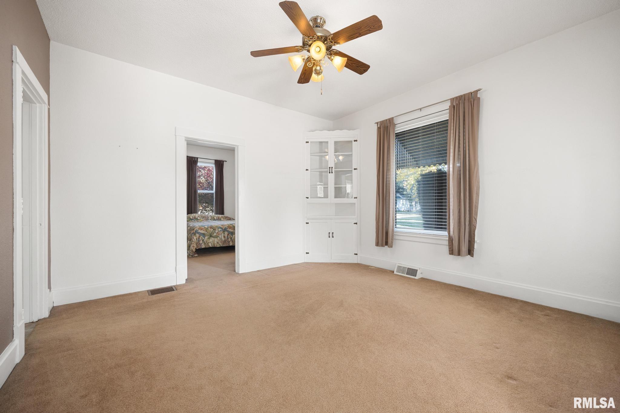 203 Lyons Court Toulon, IL 61483 - Photo 21 of 38