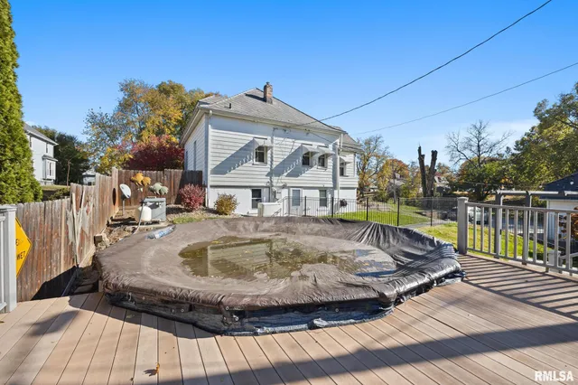 $129,900 | 203 Lyons Court, Toulon, IL 61483