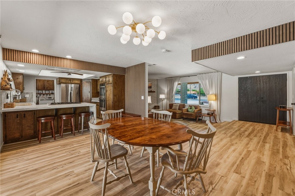 16230 St Timothy Road Apple Valley, CA 92307 - Photo 17 of 51 Dining area view