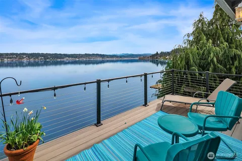 $3,800,000 | 3828 West Lake Sammamish Parkway Southeast, Bellevue, WA 98008