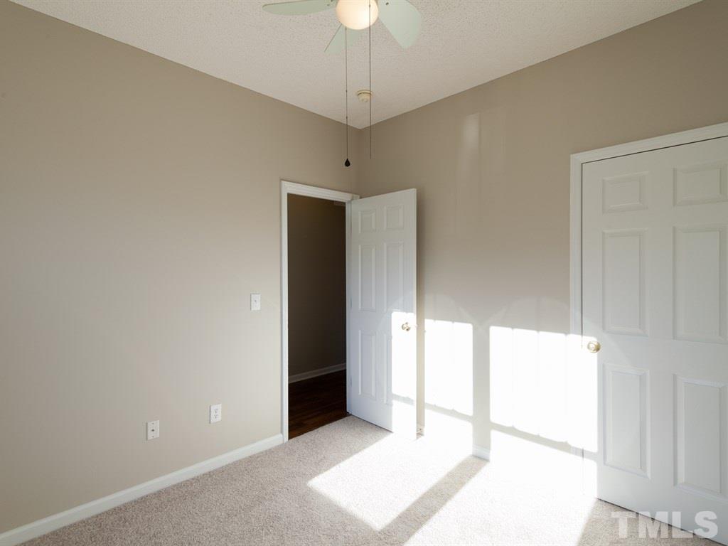 1024 Shackleton Road Apex, NC 27502 - Photo 5 of 25 Gallery Image 5
