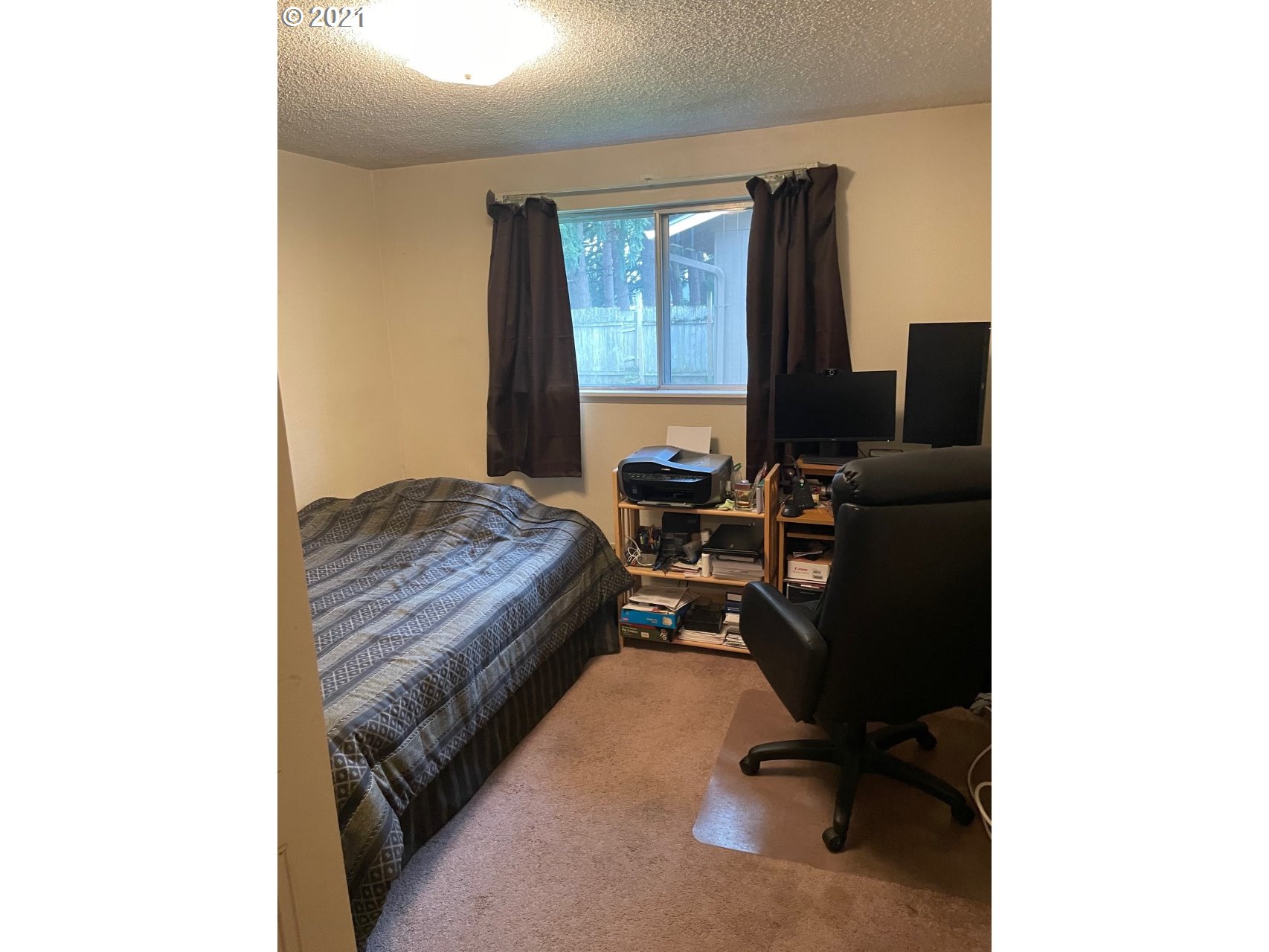 404 South 51st Place Springfield, OR 97478 - Photo 10 of 28 Gallery Image 10