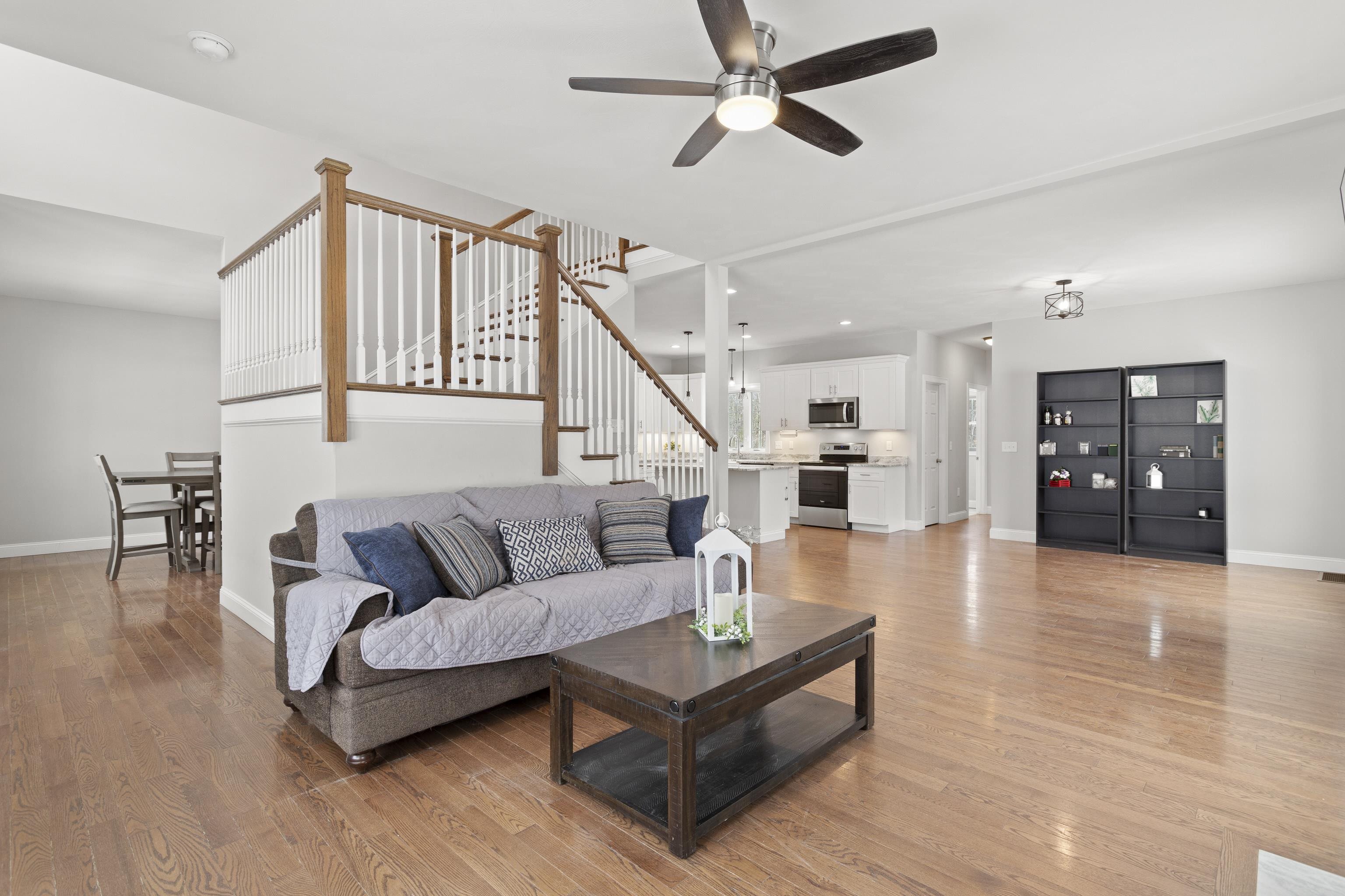 19 Daniel Road Derry, NH 03038 - Photo 14 of 53