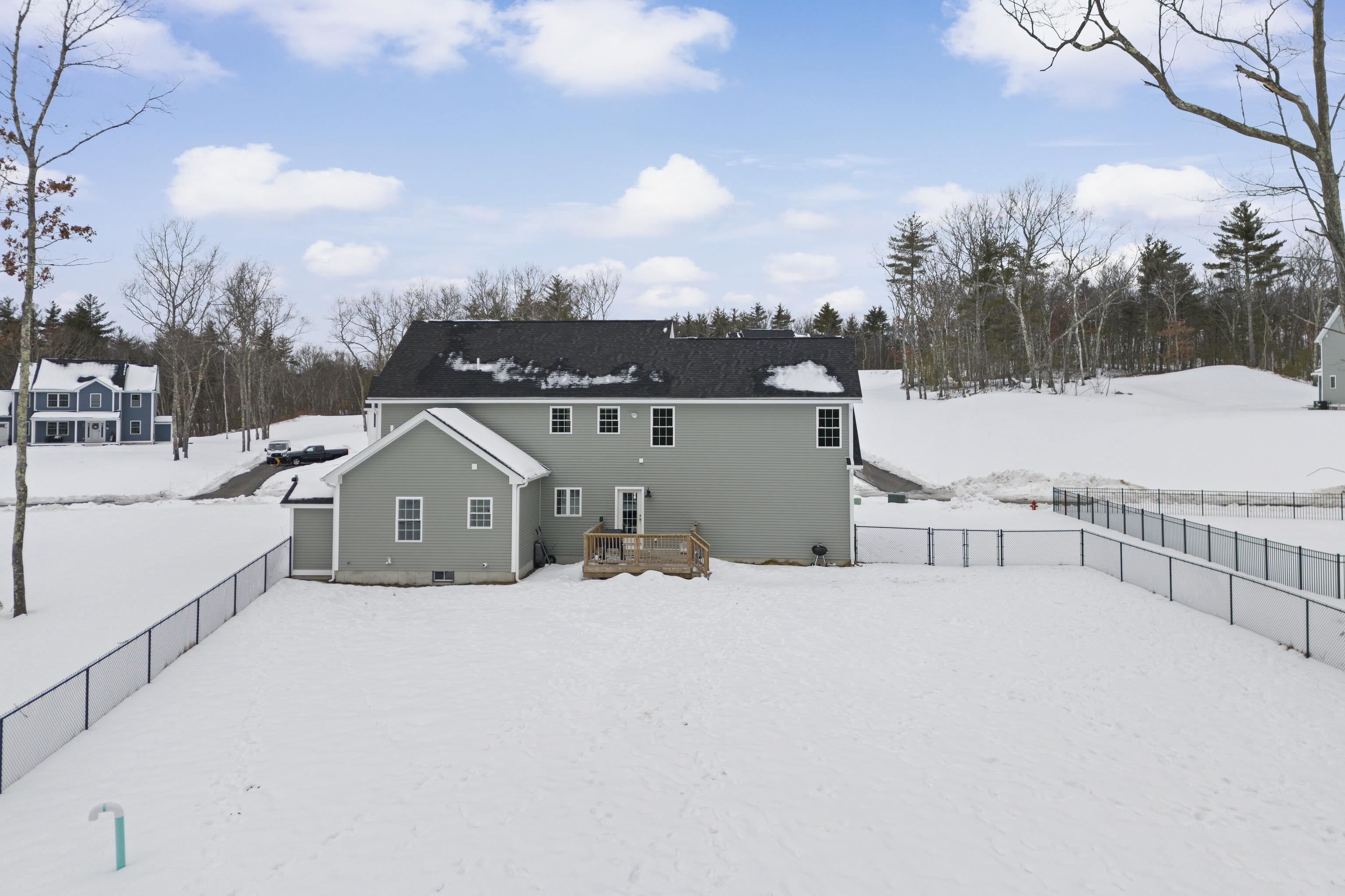 19 Daniel Road Derry, NH 03038 - Photo 8 of 53