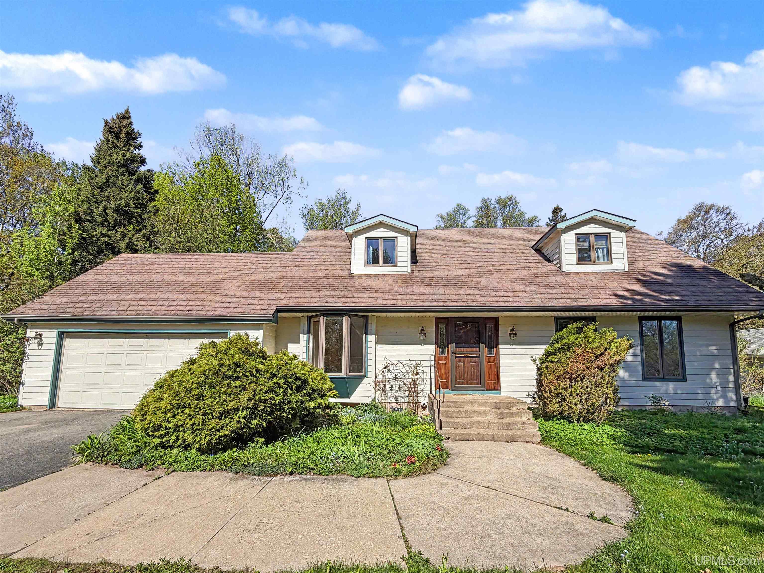 610 Brule Road Marquette, MI 49855 - Photo 1 of 72