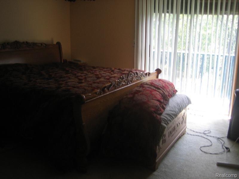 4280 Diehl Road Metamora, MI 48455 - Photo 8 of 23 Master Bd.JPG