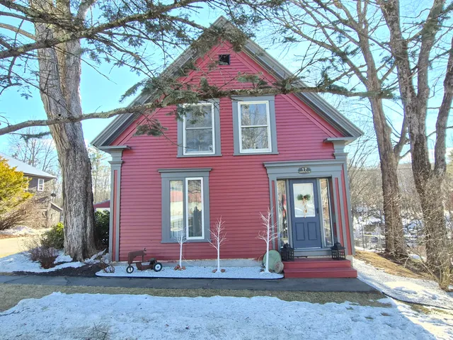 $380,000 | 17 Cummings Hill Road, Temple, ME 04984
