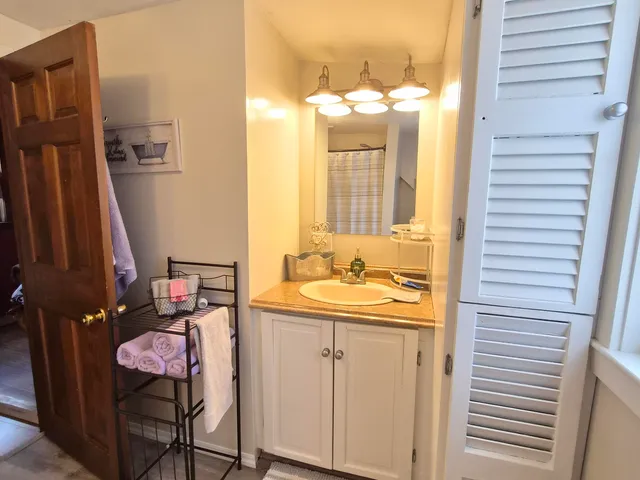 $380,000 | 17 Cummings Hill Road, Temple, ME 04984