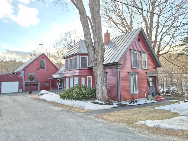 $380,000 | 17 Cummings Hill Road, Temple, ME 04984