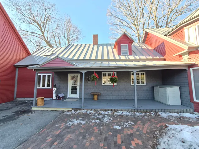 $380,000 | 17 Cummings Hill Road, Temple, ME 04984