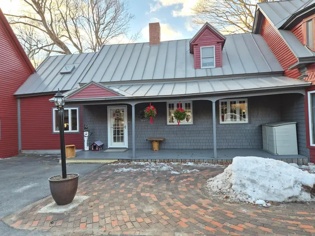 $380,000 | 17 Cummings Hill Road, Temple, ME 04984