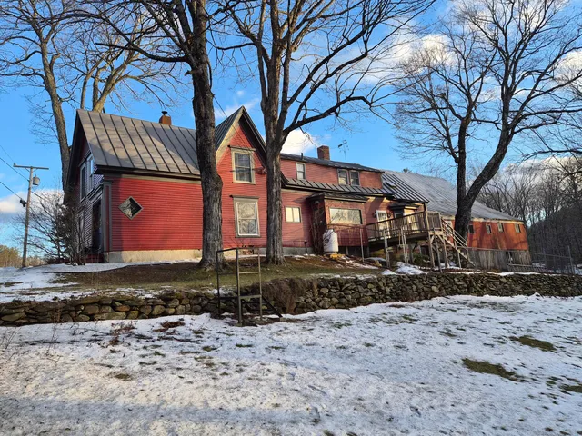 $380,000 | 17 Cummings Hill Road, Temple, ME 04984