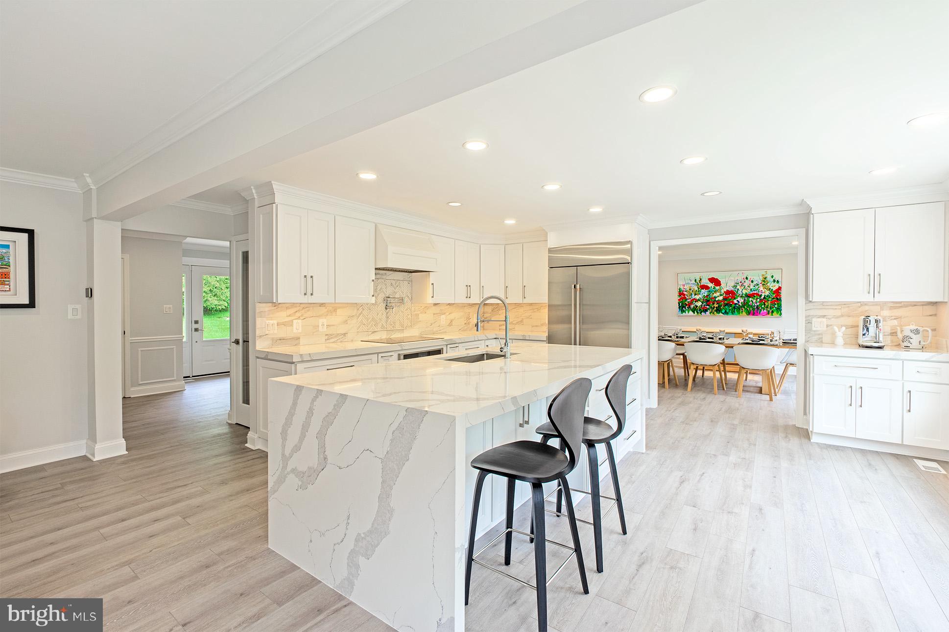 10000 Cloverdale Place Vienna, VA 22182 - Photo 11 of 59