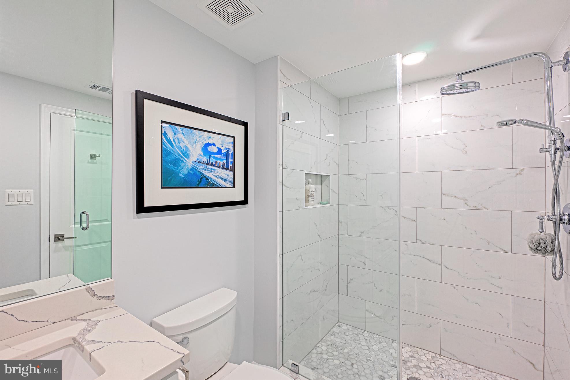 10000 Cloverdale Place Vienna, VA 22182 - Photo 51 of 59