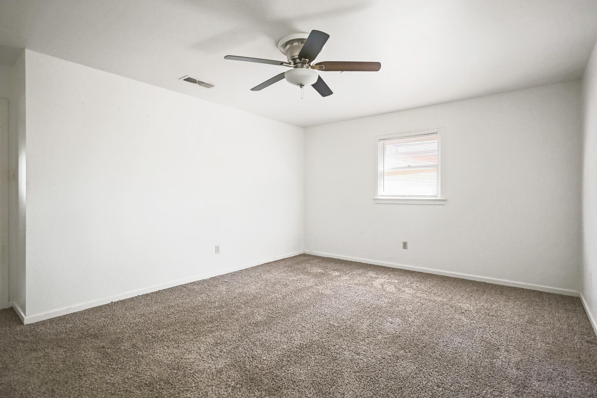 3603 54th Street Lubbock, TX 79413 - Photo 37 of 74 IMG_7806