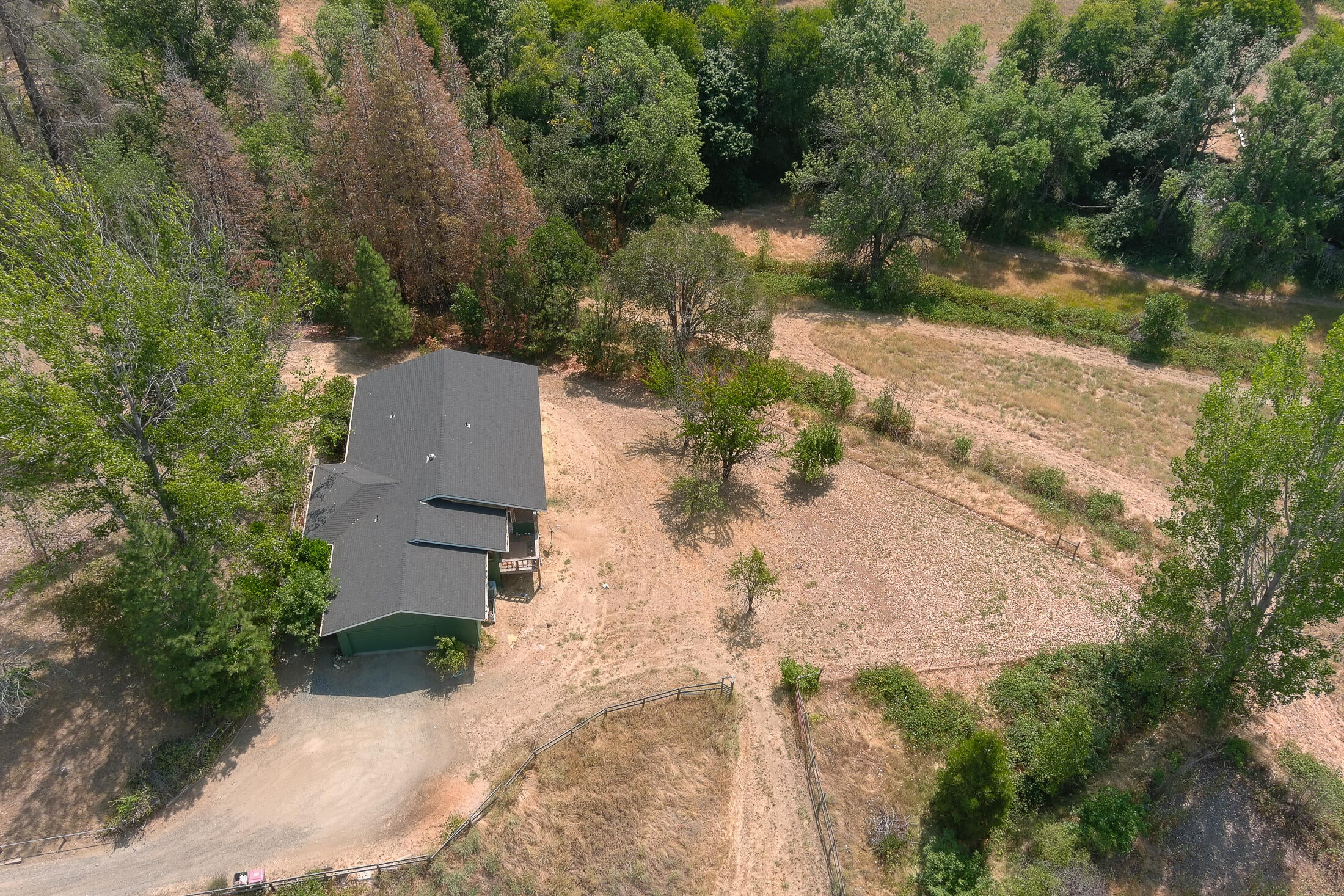7696 Little Applegate Road Jacksonville, OR 97530 - Photo 18 of 22 018