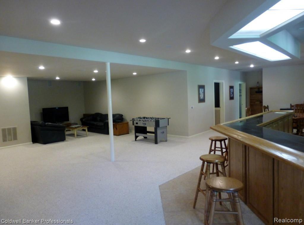 6928 Oakhurst Ridge Road Clarkston, MI 48348 - Photo 30 of 42 29.jpg
