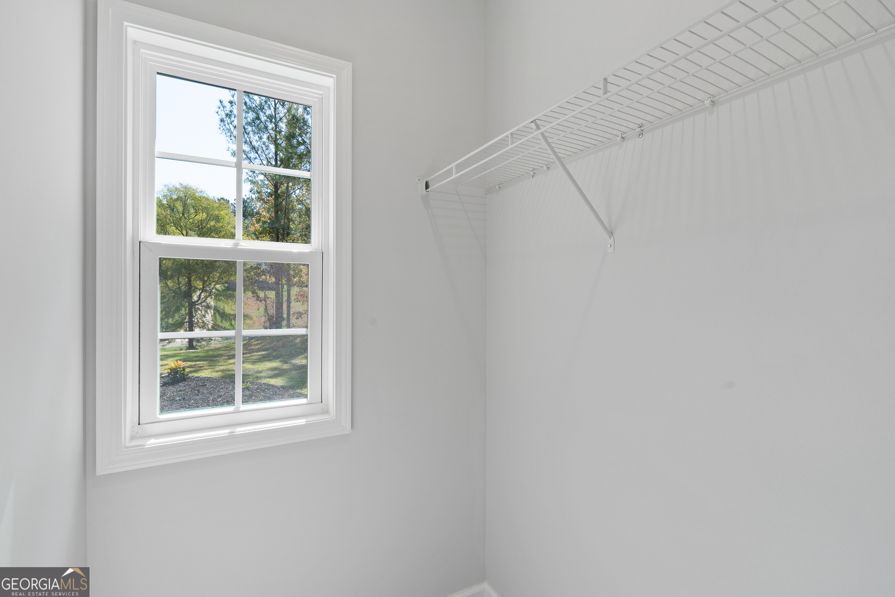 4477 Rivercliff Way Gray, GA 31032 - Photo 50 of 62 a view of a window in a room