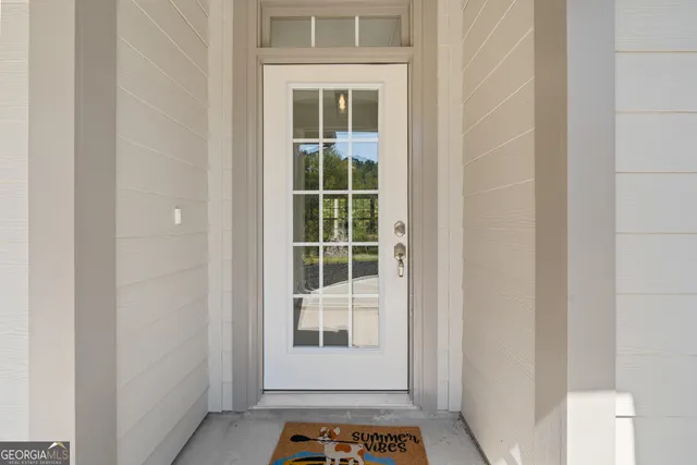 a view of a large window with an outdoor view