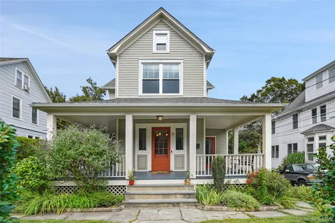 $999,000 | 31 Hillside Avenue, Hastings-on-Hudson, NY 10706