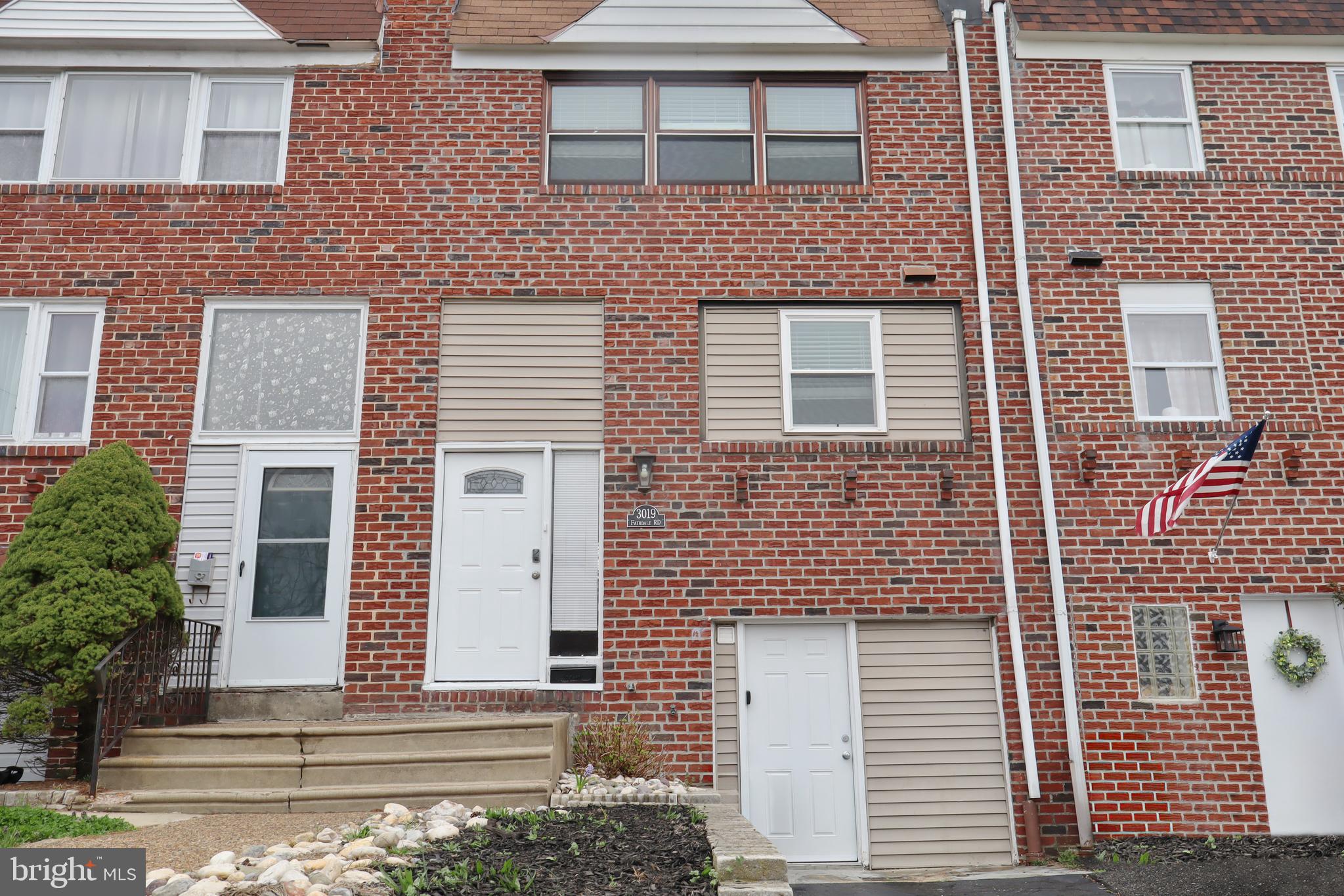 3019 Fairdale Road Philadelphia, PA 19154 - Photo 2 of 22