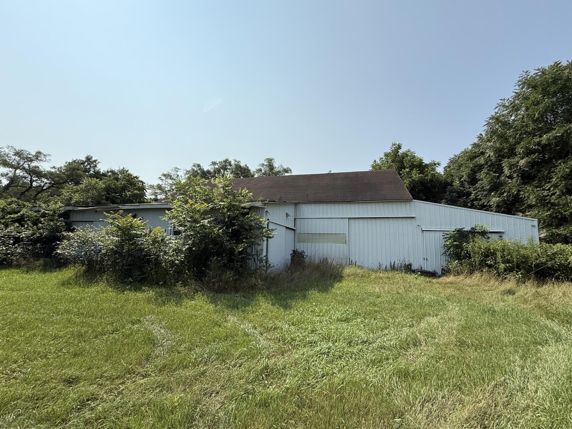 6555 West Bleck Road La Porte, IN 46350 - Photo 42 of 44 Barn 3