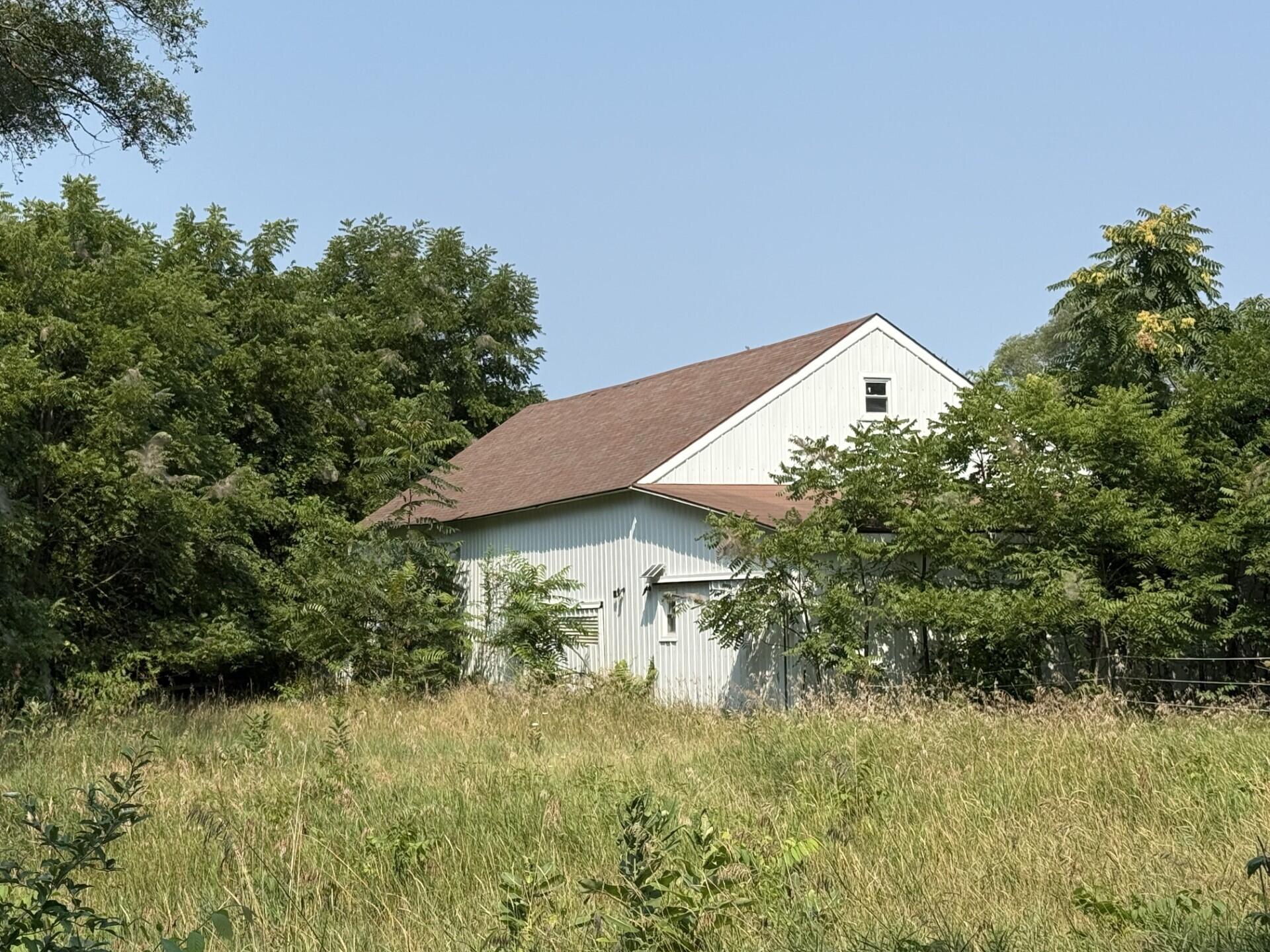 6555 West Bleck Road La Porte, IN 46350 - Photo 43 of 44 Barn 6