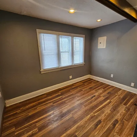 $159,900 | 945 North Avenue, Rockford, IL 61103