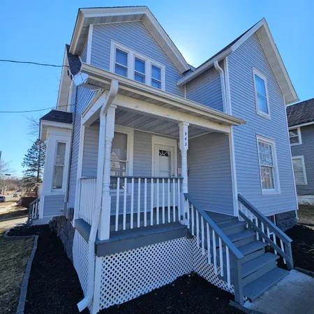 $159,900 | 945 North Avenue, Rockford, IL 61103