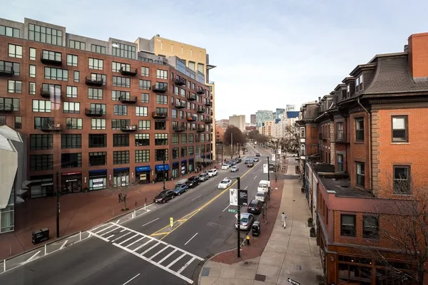 $4,300 | 534 Tremont Street, Unit 4, Boston, MA 02118