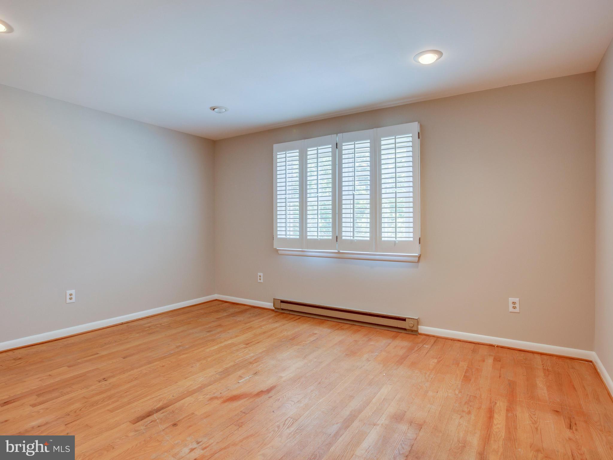 1011 Collingwood Road Alexandria, VA 22308 - Photo 20 of 30 Bedroom