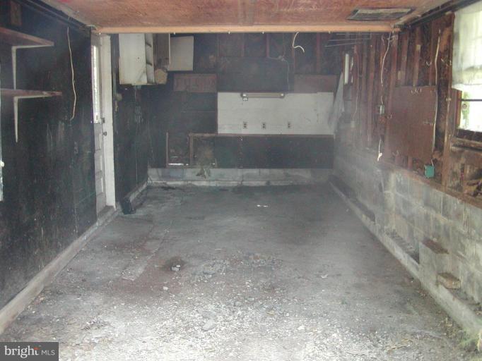 2924 Papermill Road Winchester, VA 22601 - Photo 17 of 30 Garage 2
