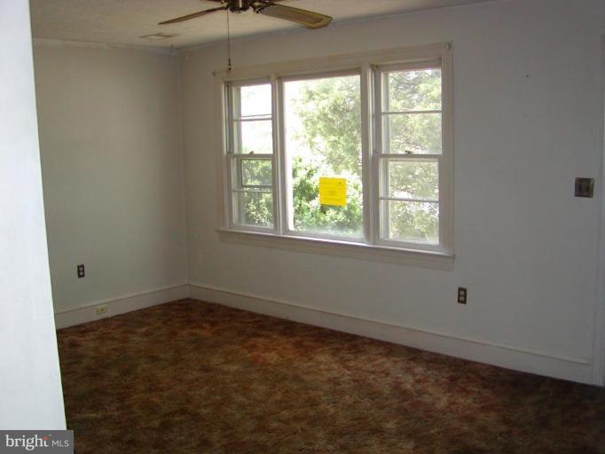 2924 Papermill Road Winchester, VA 22601 - Photo 23 of 30 Living Room