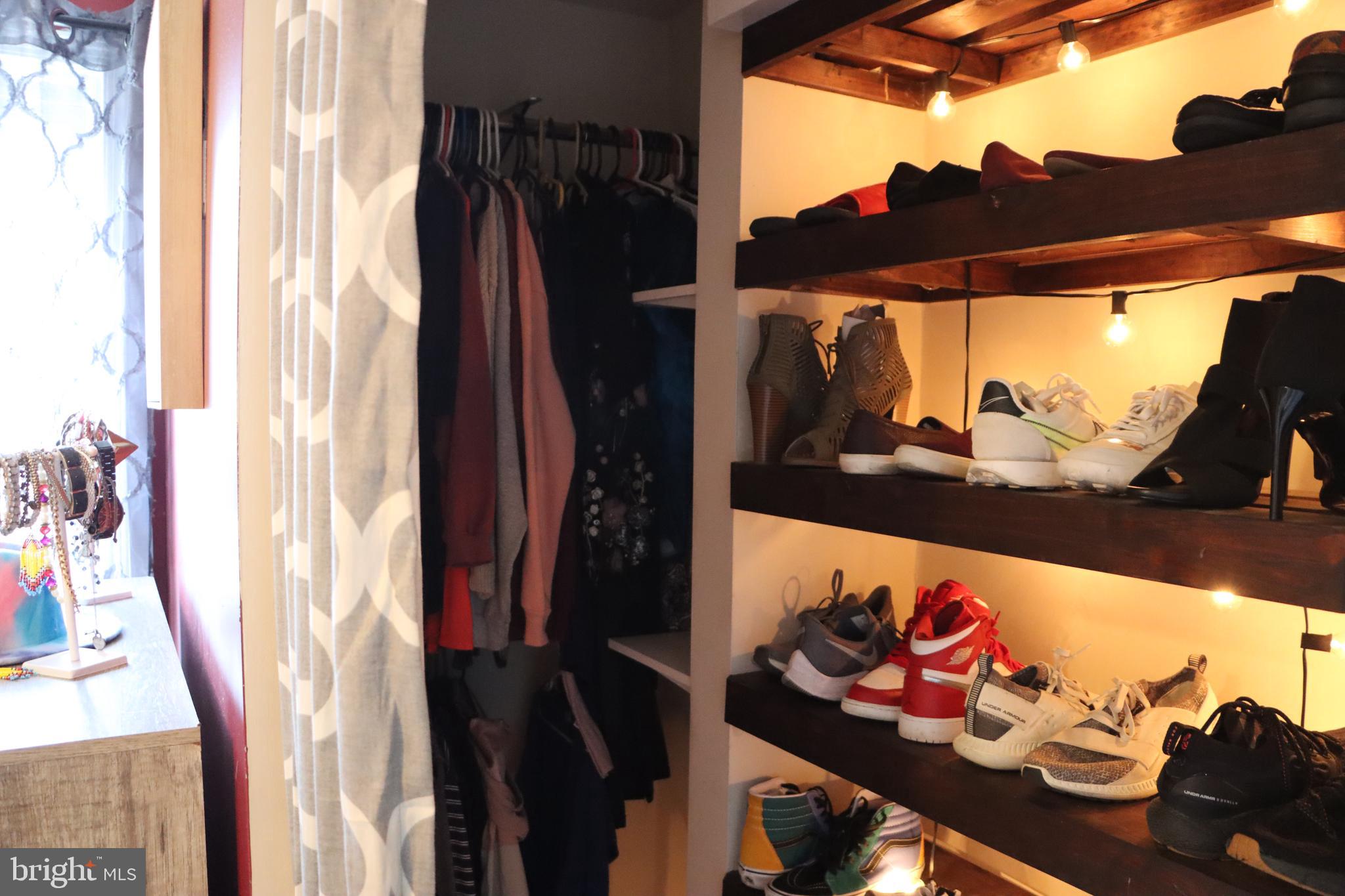 3720 Flowerton Road Baltimore, MD 21229 - Photo 13 of 25 Main bedroom closet