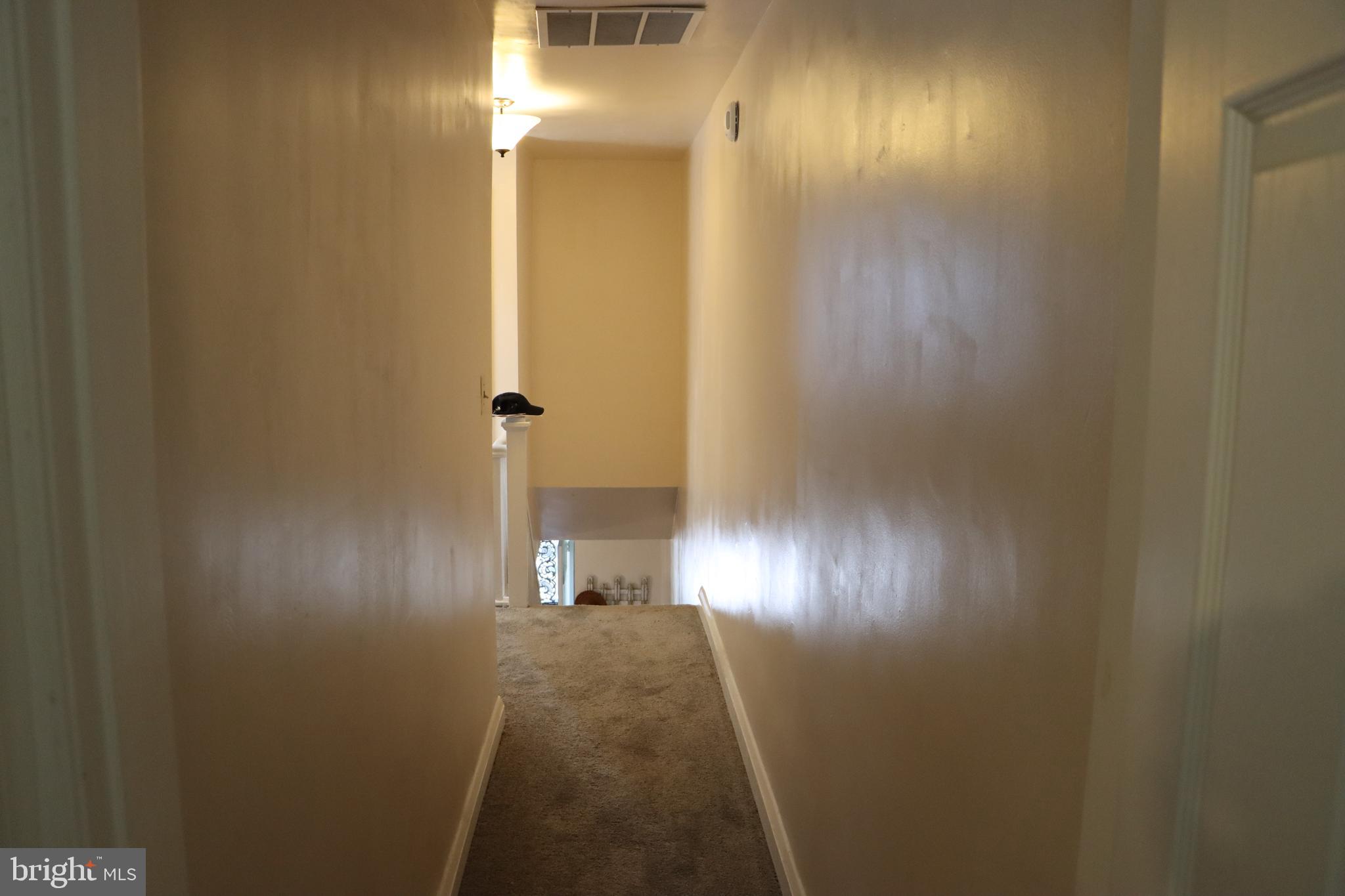 3720 Flowerton Road Baltimore, MD 21229 - Photo 9 of 25 Gallery Image 9